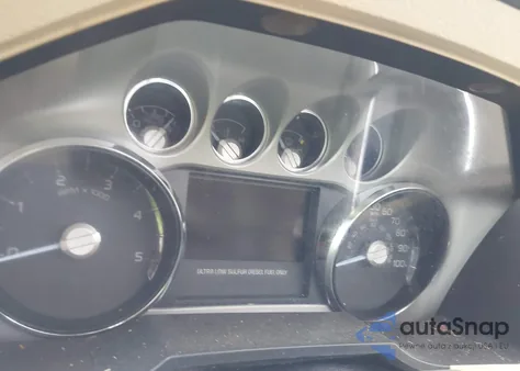 2015 Ford F-250 Lariat из США, поврежденный, VIN 1FT7W2BT5FED52468